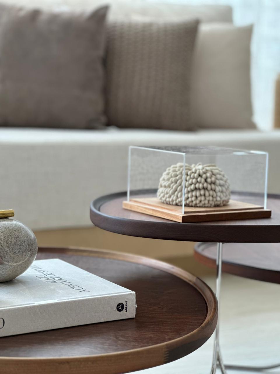 { fluffy } light sandstone
